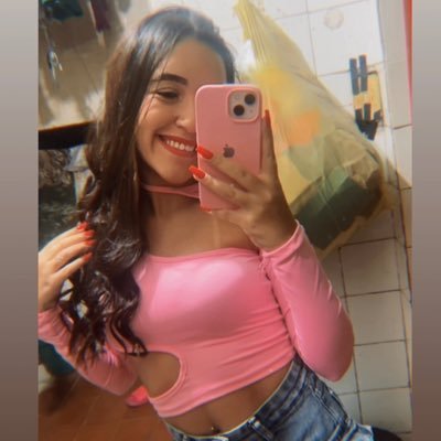 Feita de cicatrizes e gratidão🤞💖/ Malu 💖 Mirella 💖 Eloá 💖 / A mulher mais bonita da terra, hoje é o anjo mais lindo do céu, vó 🌟💖