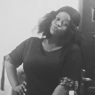Aham bu nwada onyinyechukwu
Abum nwafo IGBO
adim nkpukpu.
Abum iburibu.
isi NRI n'amasim.