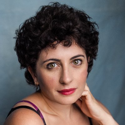 British French Actress Singer, Violinist and Violist. AADA Alumni, #actress repp’d by @maneandrose artistic director of @TimeFractured