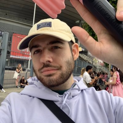 SHYPOUMWH's profile picture. 🌱 | Emote Artist 🐳 || COMMISSION OPEN || Boutique Etsy en bio