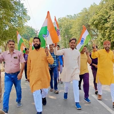 मंडल अध्यक्ष भारतीय जनता पार्टी कि.मो क्यारा (आंवला ) राष्ट्रीय मंत्री मोदी राठौर युवा सेना भारत
🚩कट्टर हिन्दू सनातनी 🚩