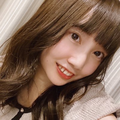 chocomint_dh's profile picture. お酒大好き広島弁顔出し配信者/タルコフ、VALORANT、モンハン、LOL ちょこみんとは嫌いです、あれは歯磨き粉です