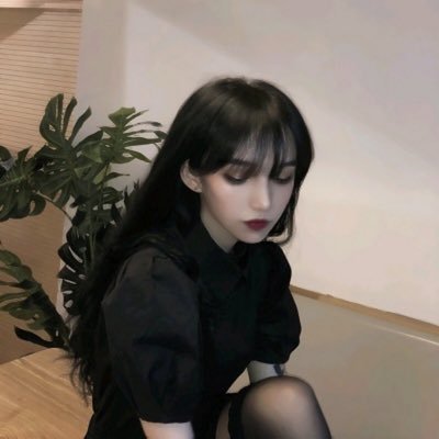 日本で一人暮らしをしていて、私を好きになってLINEを追加することができます:https://t.co/nD3zwXEv1c