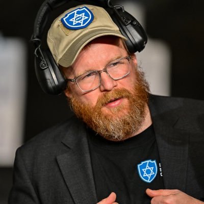 zevwatts's profile picture. My inner child is a Physicist.