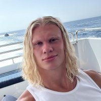 . (@raindeerfc) 's Twitter Profile