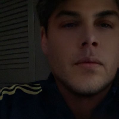 Soy un ferviente enamorado de tus ojos bellos