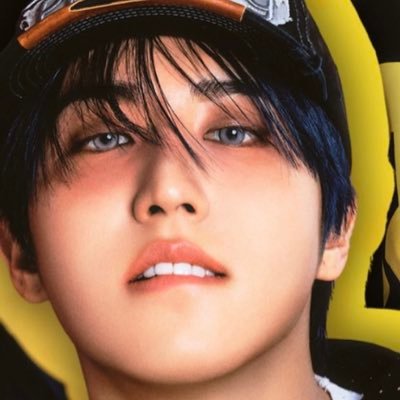#StrayKids everywhere all around the world š *was a Kpop anti until Skz now obsessed with Skz & 3racha always šššæ age 30+ Latina**