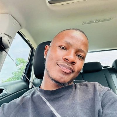 🏳️🌈
he/him/his
° author at 16 @a_boy_different_from_otherboys
°director - @goodleaffoundation
after every dark night, there's a brighter day🤍