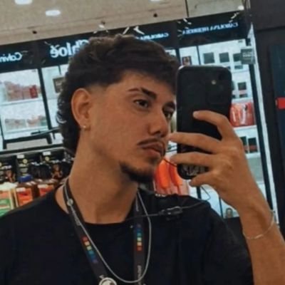 Samuelsouzzza_'s profile picture. Sigo invicto.