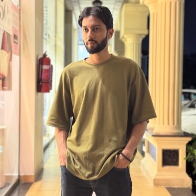 KhizarNadeem20's profile picture. 🇵🇰
