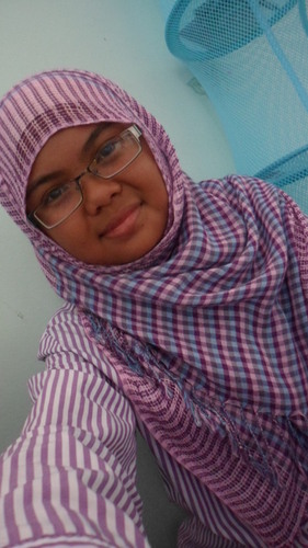 Assalamualaikum.. :D Given name Ainul.. :) 27 February.. 14s..! Still single.. xD lol.. Follow me and I follow you back.. Allah and Nabi Muhammad.. :')