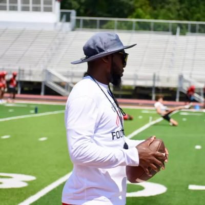 GSFF©️| CHS, JCJC, PVAMU Alumnus | Safeties Coach @ Clinton High School | Player Development💪🏾