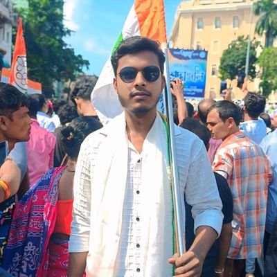 subhajit__aitc's profile picture. 𝗢𝗳𝗳𝗶𝗰𝗶𝗮𝗹 𝗫 𝗛𝗮𝗻𝗱𝗹𝗲 𝗼𝗳 𝗦𝘂𝗯𝗵𝗮𝗷𝗶𝘁 𝗠𝗮𝗻𝗻𝗮,
𝗛𝗼𝘄𝗿𝗮𝗵 𝗚𝗿𝗮𝗺𝗶𝗻 𝗧𝗠𝗖𝗣
My Ideology @MamataOfficial @abhishekaitc
@SukantaPaulAITC
