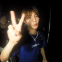 niaaaaa (@jxd3e_j14h_) 's Twitter Profile