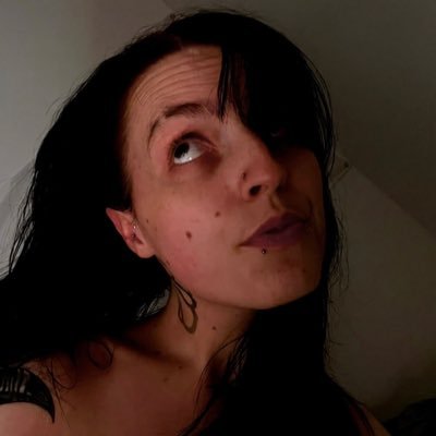 🖤Band enthusiast🖤Djenty gal🖤Goth+Alt By Nature🖤Soul Elegy🖤