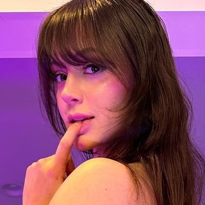 BarelyLegalBOP's profile picture. 18+ NSFW RP | Taboo Themes ahead, don't like them, don't interact | DADDY: @Jamal12Inch
