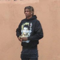 Yk (@1uptray) 's Twitter Profile