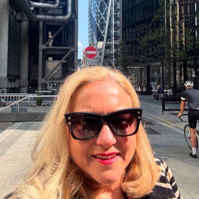 Public relations (PR) boss lady #insurance, #reinsurance and #instech at @rein4cepr with clients in London, Bermuda, Middle East, & US