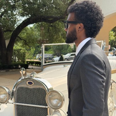 ssemirsalih's profile picture. Founder @ Scentfine