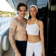 الهتاك يا متهاكين (@whitedamage07) 's Twitter Profile