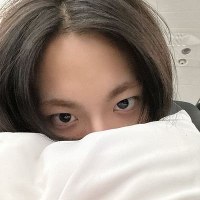 ateez⁸ ☠ golden hour trilogy enthusiast ☠ xikers¹⁰ ☠ woohwa enjoyer ☠ this brat is testing patience of the universe