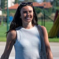 Ingrid (@futebolfalse) 's Twitter Profile