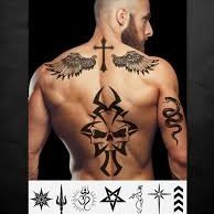 a random person looking to meet new persons
obsessed with tattoo 's