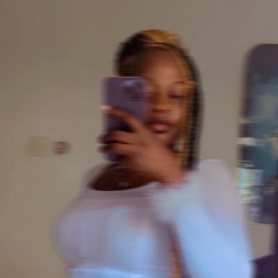Chocolate girl🍫/ Microbiologist🔬| CEO @ Tee’s~Jewelries💎/Reality Tv Show lover |WizkidFc🦅/Snapchat@timmiedebs