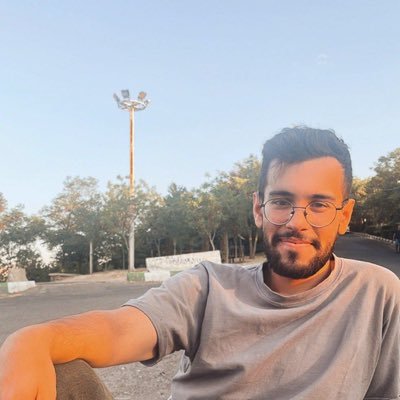 Üstümden sanki trenler geçti yine el salladım