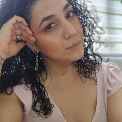 ZdeynaJ's profile picture. 