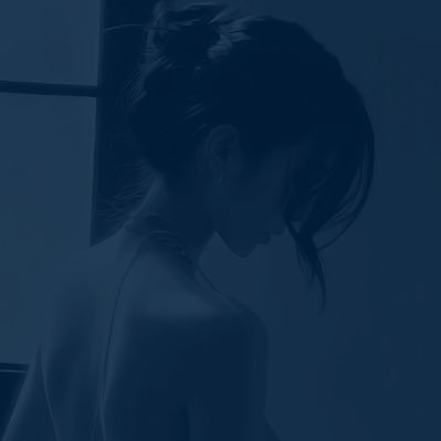 šš©š¦ š³š¢š„šŖš¦šÆšµ š“šµš¢š³ š°š§ šš¤ššŖš±š“š¦ ššÆšµš¦š³šµš¢šŖšÆš®š¦šÆšµ. šš¢š±šµšŖš·š¦ šŖšÆ š¤š°šÆšµš³š¢š¤šµ. (adult mun)