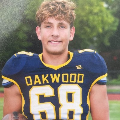 6’2” | 265 lbs | OL/DL | 2027
Oakwood Hs – Oakwood, Ohio
https://t.co/2PQ7wE2Z0Q
GPA: 3.74| Bench 205/Squat 305 /deadlift 405
#OLine