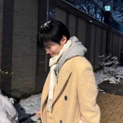 #HANBIN: youāre in my life so what a wonderful time