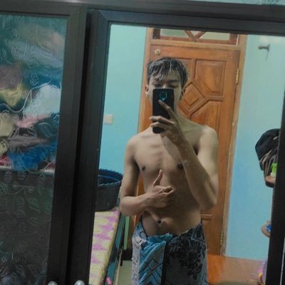 @Brondong_MLG19 has been withheld in ID in response to a legal demand. https://t.co/OAXmFva3rr.