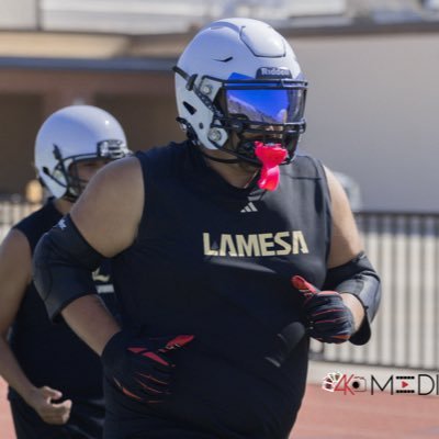 lamesa HS | C/O ‘26 | 6’2 | 307 | ATH | 🏈🏋️| GPA 5.0 | 1st team all district right guard | @Hudl https://t.co/dXwU6rXwoz number 806-200-2681