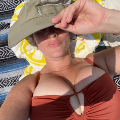 Trestby4Clara's profile picture. Welcome to my exclusive world! 💫Join me for spicy content, behind-the-scenes fun, and personal vibes you won’t find anywhere else. DMs open for requests💋💕💦