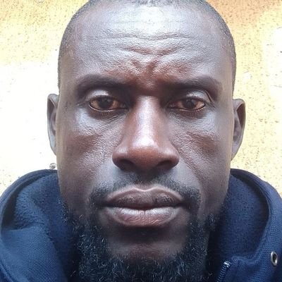 am i a single looking for a good woman to be in my life. m here looking for some one who is honest loving and caring to share my life with.some one