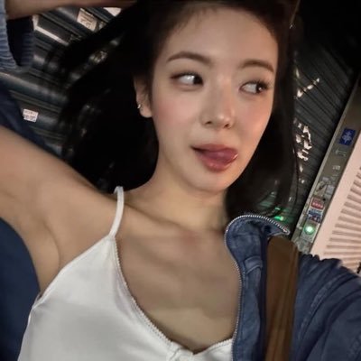 Huge ITZY fan. ITZYās next album āGirls Will be Girlsā out June 9th š„š„š„