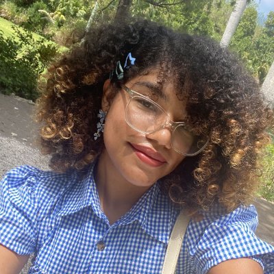 jecharts's profile picture. Illustrator & storyboard artist in the making 🪴 | Obsessed with narrative and sushi 🪷
