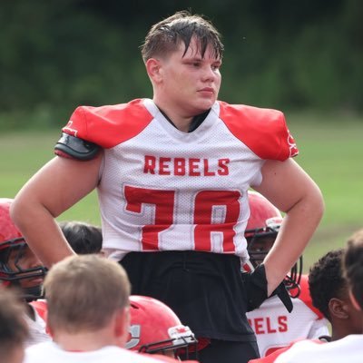 5’11 225 | O-line🥞 | #78 | SCMS football | 0 ⭐️| 0 offers | 📲706-599-1778/ 3.50 GPA📚