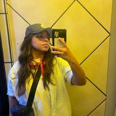 fer_santana5's profile picture. Muy géminis