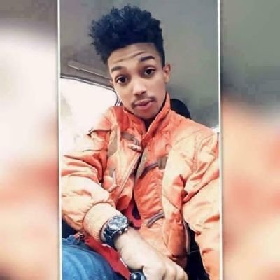Hello, my name is / Shhail Al-Aramezi from the Kingdom, ArabicSaudi Arabia, I am 27 years old, I admire you very much and your beauty. And I want to get to kno