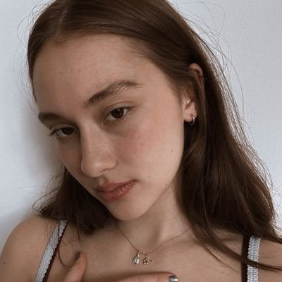 ⠀⠀⠀⠀
𝒎agic tumbled from her 𝒑retty 𝒍ips and when she spoke the 𝒍anguage of the 𝒖niverse ― the 𝒔tars sighed in 𝒖nison.
⠀⠀⠀⠀