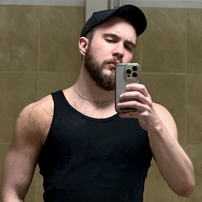 18+ only. RT,follow&🩵. Мобильный фотограф. Аккаунт о любви к себе, своему телу и принятии своей сексуальности