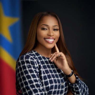 🌍 THE FUTURE IS WOMEN | Pasteur | Ministre Jeunesse en RDC 🇨🇩 | Philanthrope • Conférencière • Écrivaine | CE QUE JE SUIS C’EST JESUS, MON DIEU.