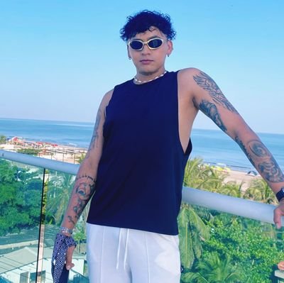 👽Andrés divertido alegre de Bogotá (Rolito)
Ven disfruta🍆 de más contenido explícito en mi VENTA CONTENIDO , WhatsApp, $$ 📷💸📱🔞
