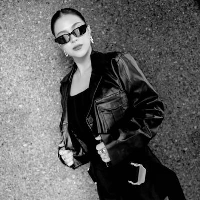 whity121291's profile picture. 