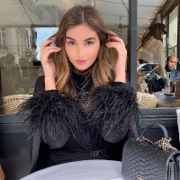 Crista Queen (@sophia928883433) 's Twitter Profile