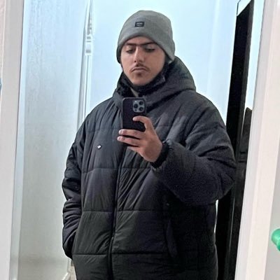 طالب هندسة حاسب محتسب | أُنتج المحتوى وأمسك التقنية في @Kalamashii