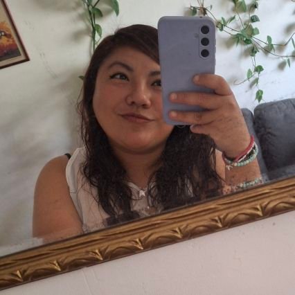 Me gusta bailar💃
Me gusta el rock, el ska y el Reggae 😎🏁💚💛❤⚡
amando el Ruido 💙💚